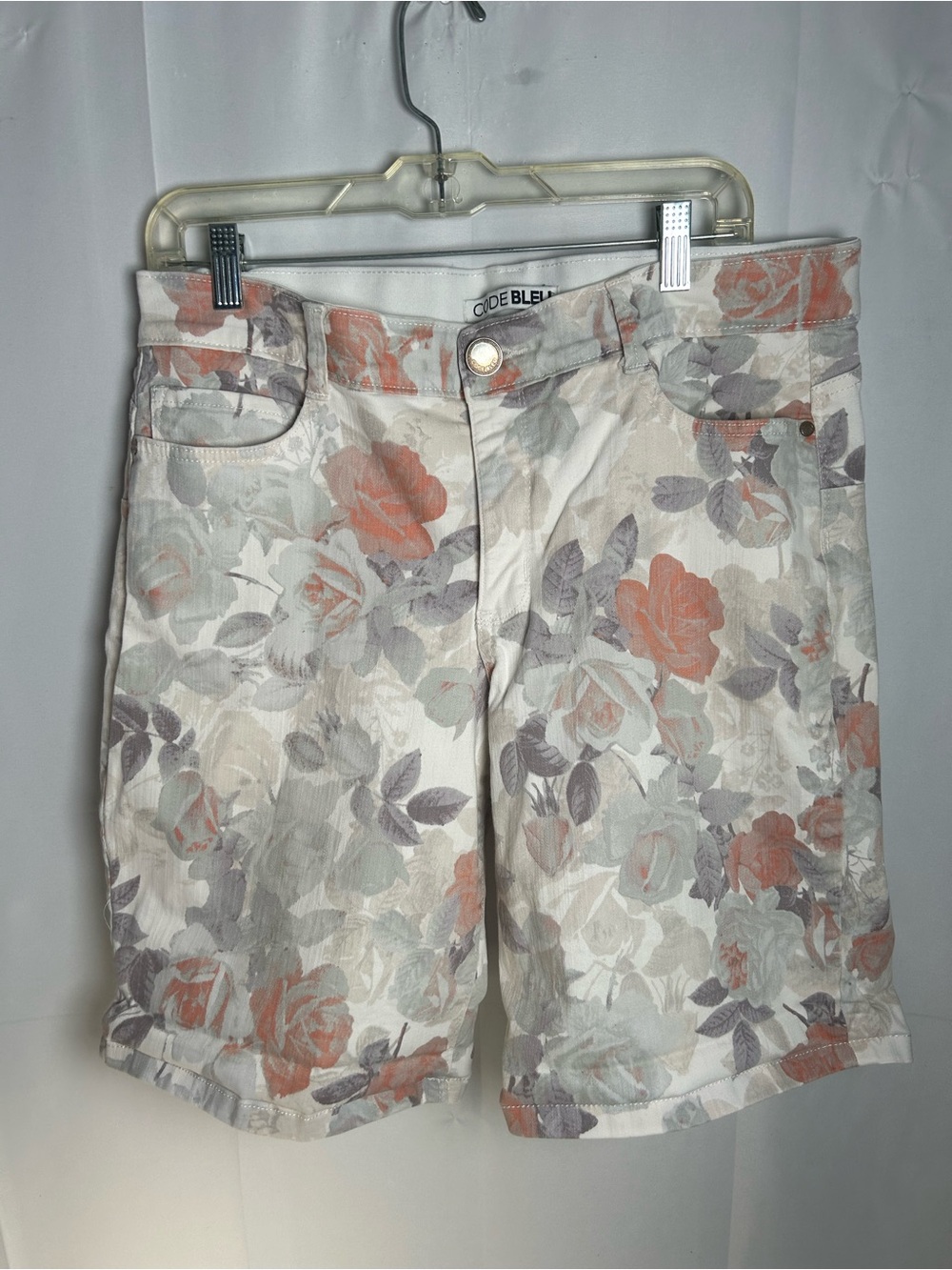 Women’s Floral Cargo Shorts - White with Coral and Gray